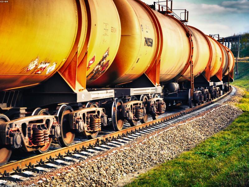 Rail-to-Truck Transloading at ChemFlo